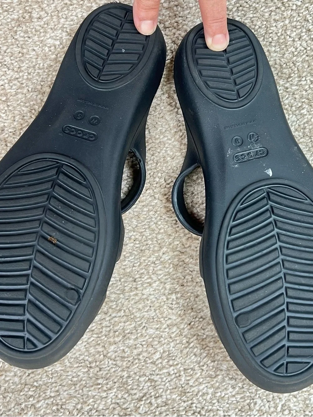 CROCS Women’s Black Slip-On Sandals with Cross Straps